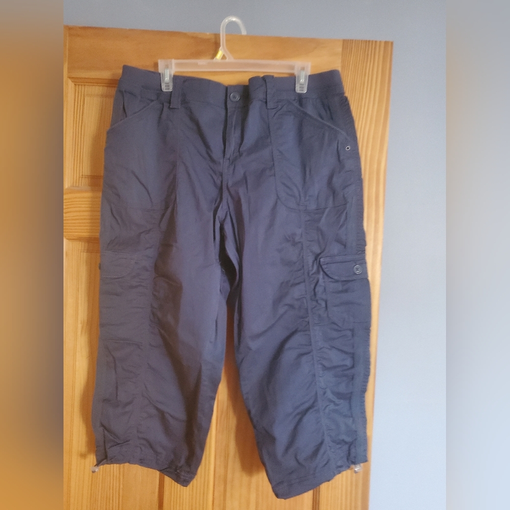 Style & Co capri mid rise comfort wait  size 14